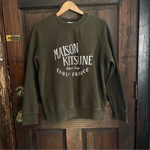 MAISON KITSUNE Palais Royal Olive Green Sweater